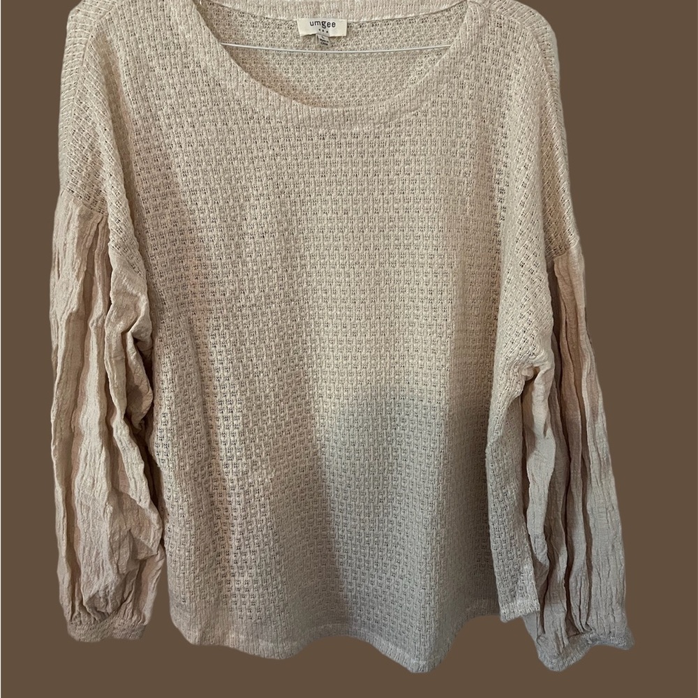 Umgee champagne color waffle fabric blouse